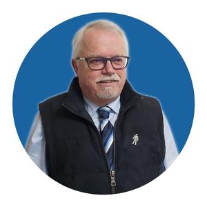 Meet_the_Team_-_Derek_Dews_2
